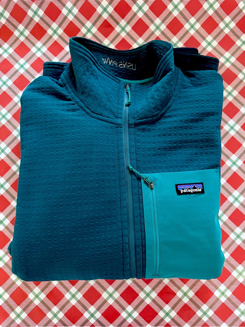 Patagonia Teal and Aqua Half-Zip NWT XXL Fleece Jacket